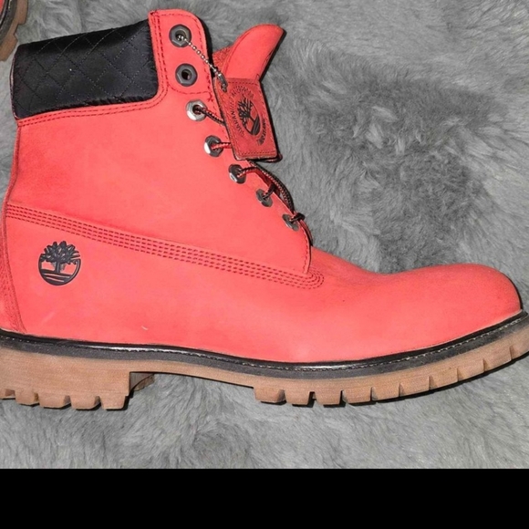 NBA Chicago Bulls edition timberlands - Picture 2 of 3